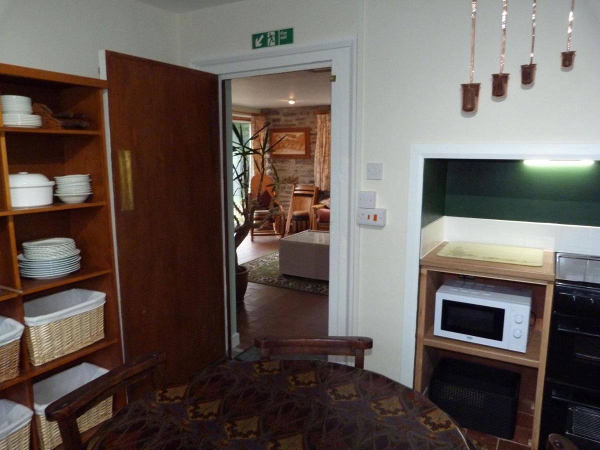 Kwerky Cottage Lydbury North ภายนอก รูปภาพ