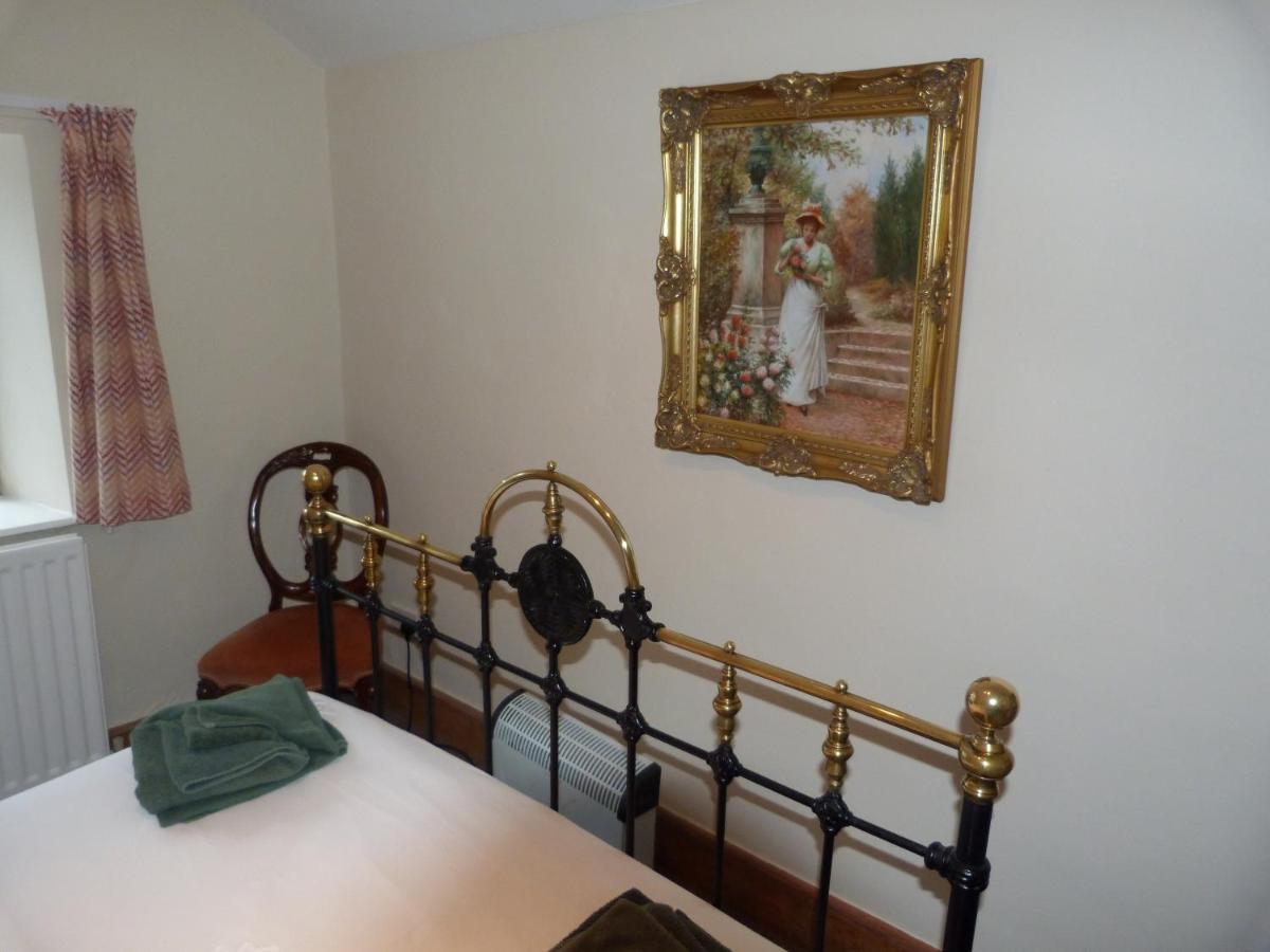 Kwerky Cottage Lydbury North ภายนอก รูปภาพ